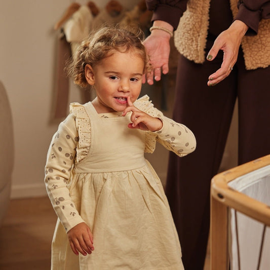 Dirkje Vestito Con Salopette Bambina Bianco Sporco O56372 - 8720815503993 - DarSaGiocattoli