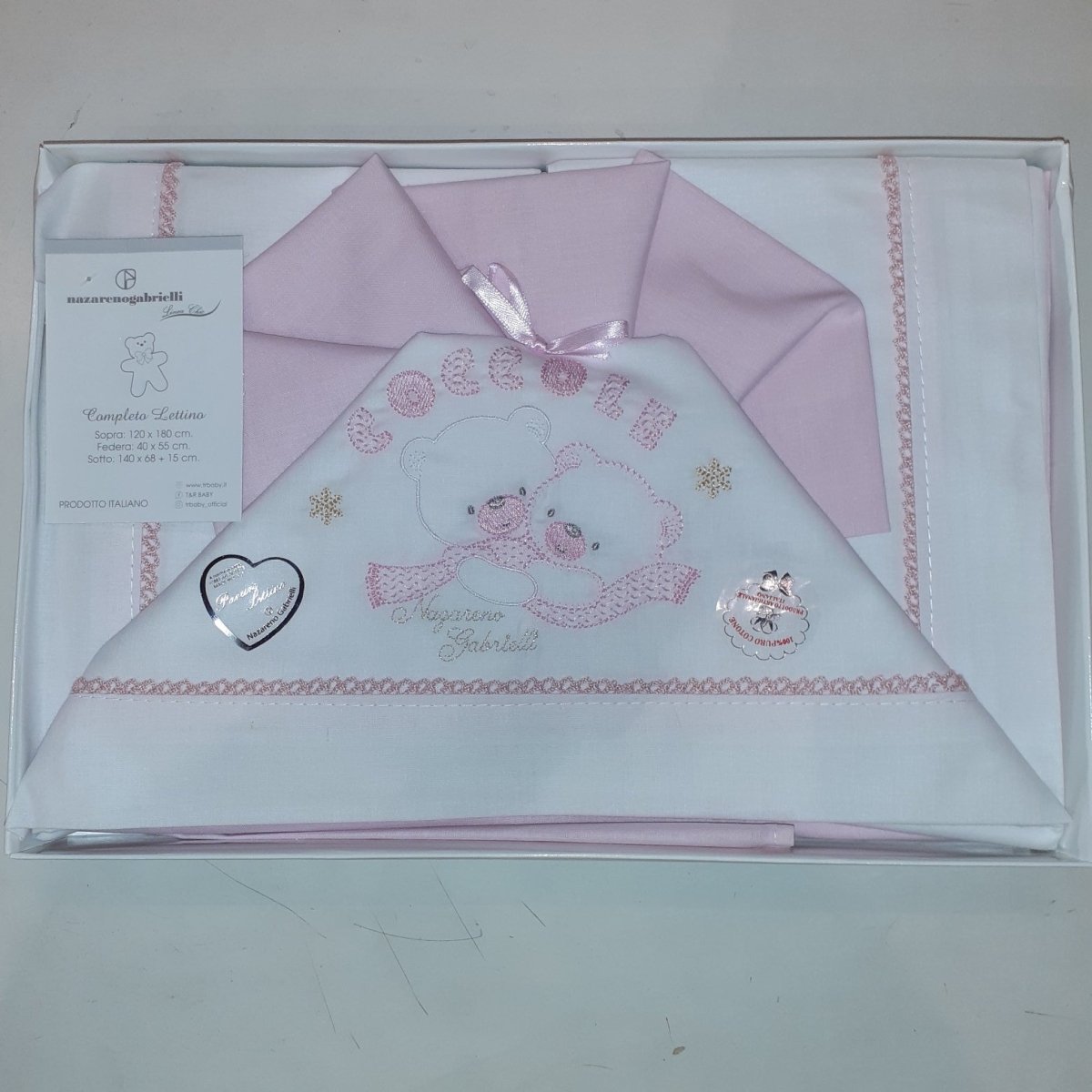 Nazareno Gabrielli Completo Lenzuola 3 Pezzi Lettino Ricamato Rosa 120x180 Art. Ng101 - 8052950006641 - DarSaGiocattoli