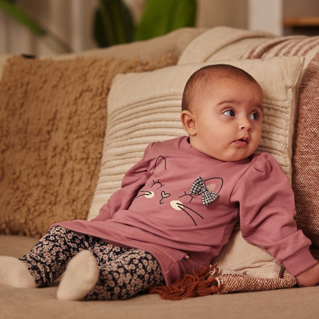 Vestito Neonata Rosa Antico Fantasia Gattino Dirkje O56461 - 8720815507106 - DarSaGiocattoli